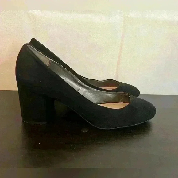 Libby Edelman Black 2 1/2” Square Heels‎ Women's Size 9.5 - Comfortable Stylish - Picture 4 of 9